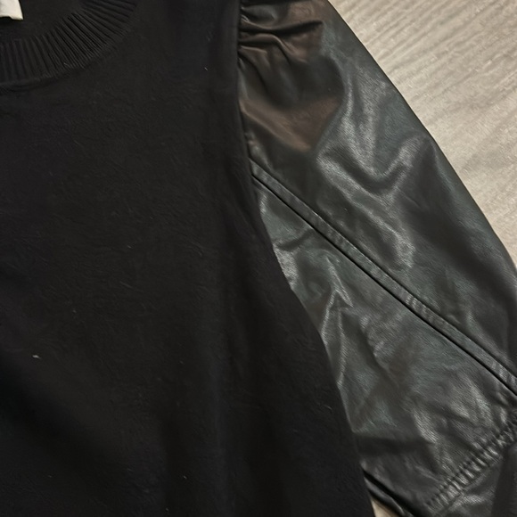 &merci Black Sweater Size Small - Picture 2 of 3